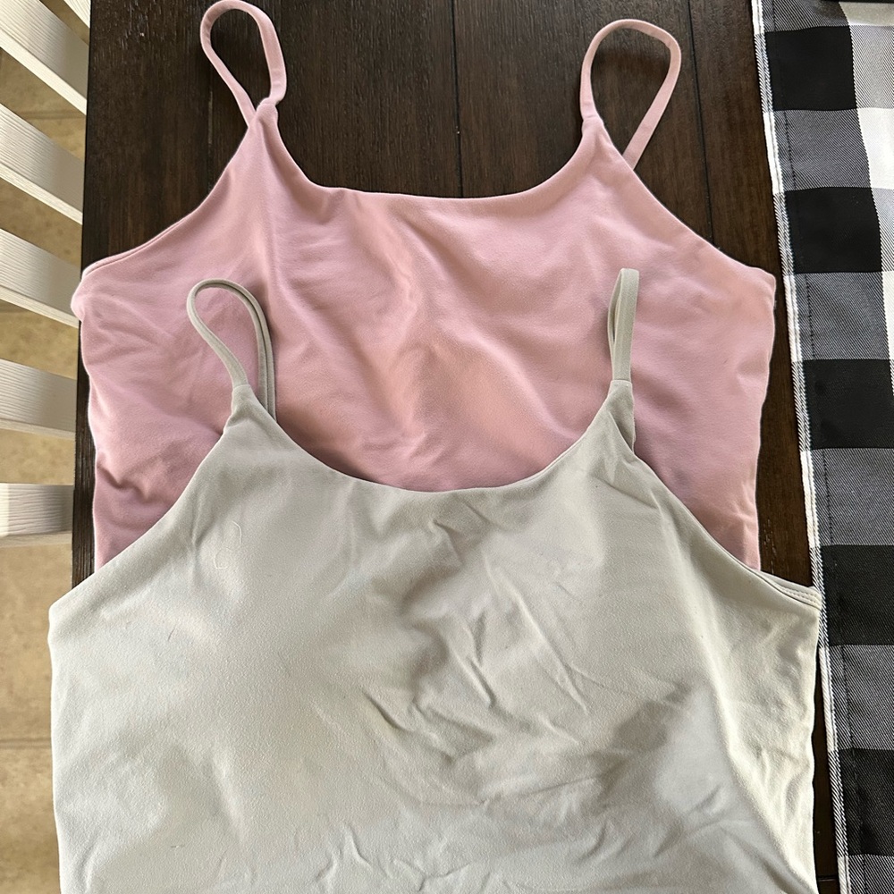 Set of Workout Tanks